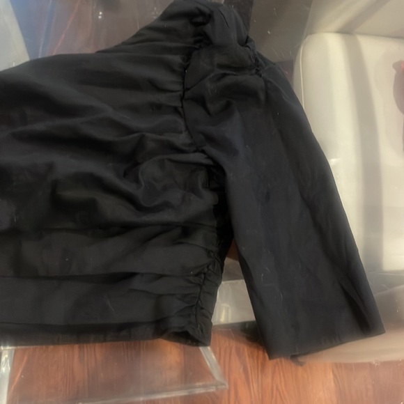 Cotton Candy large black one arm crop blouse - Picture 2 of 3